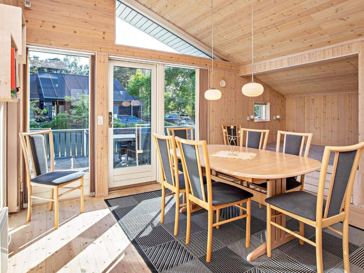 10 Person Holiday Home In Idestrup Boto By Екстер'єр фото